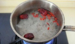 哈密瓜能蒸着吃吗,蒸着吃，美味又营养