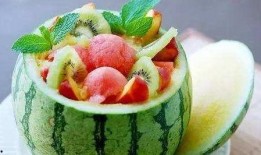 吃瓜不解渴,吃瓜为何不能解渴，探寻消暑解渴的真正方法