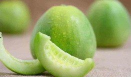 梦见妻子吃瓜,妻子吃瓜背后的寓意解析