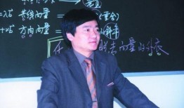 陈校长吃瓜