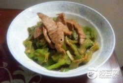 减肥吃凉瓜牛肉,健康减肥的绿色选择