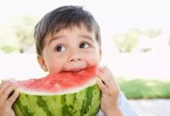 如何设置吃瓜吐舌,如何设置吃瓜吐舌，打造趣味表情包