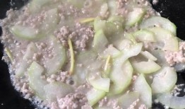 猪吃毛瓜,探寻猪与毛瓜的奇妙缘分