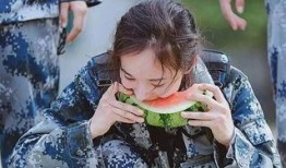 顶楼女明星吃瓜,揭秘娱乐圈的瓜田秘闻