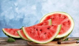 吃小瓜的文案简短