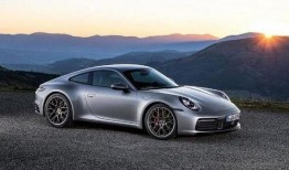 911保时捷吃瓜,一场跨界营销的狂欢