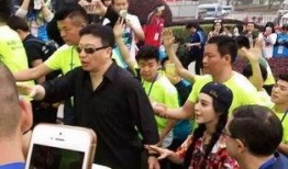 吃瓜群众外部人员,外部视角下的围观者众生相