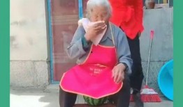 太奶奶吃瓜搞笑,笑料百出，欢乐无限